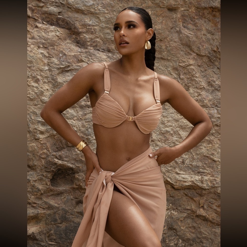 NEW JLUXLABEL Tan Mesh Structured Round Bikini Top